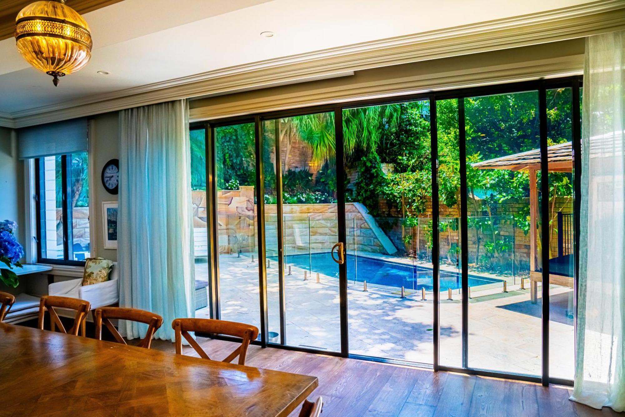 Luxury Harbour View Holiday home *